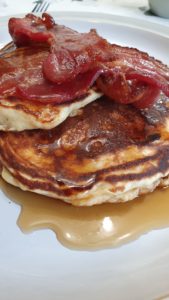 Scotch Pancakes with Bacon & Maple Syrup